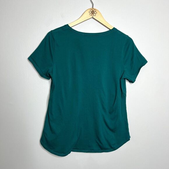 Old Navy Penguin Graphic Short Sleeve Tee - Picture 6 of 9